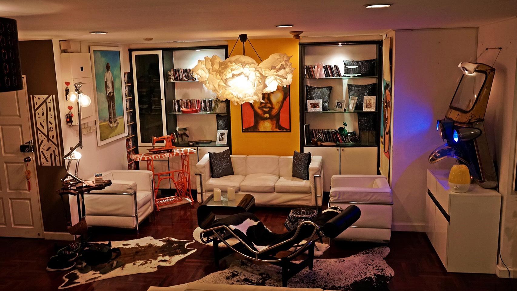 Modern style 3 bedroom sale Bangkok near sky train, mall and park