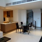 Chicago Art Deco Design Condo 2 Bedrooms Near Skywalk BTS Silom