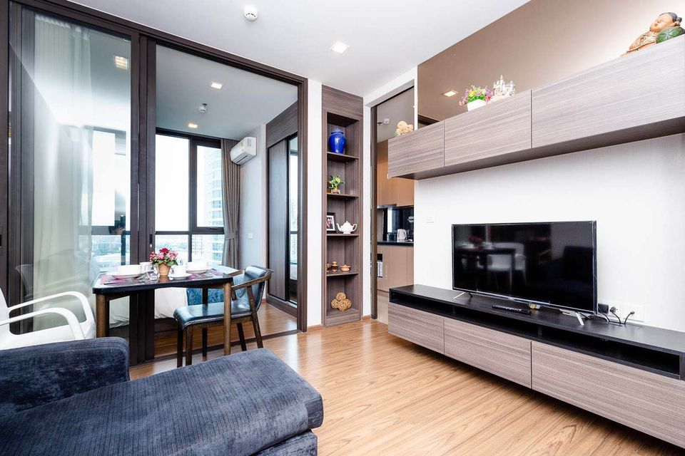 Luxury Nice View Condo 1 Bedroom Sale Phrakhanong Near BTS