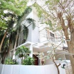 Pet-friendly New Renovated Town home Home office Onnut Sukhumvit