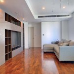 Newly refurbished 2 bedroom 2 bathroom for sale Asoke Phromphong