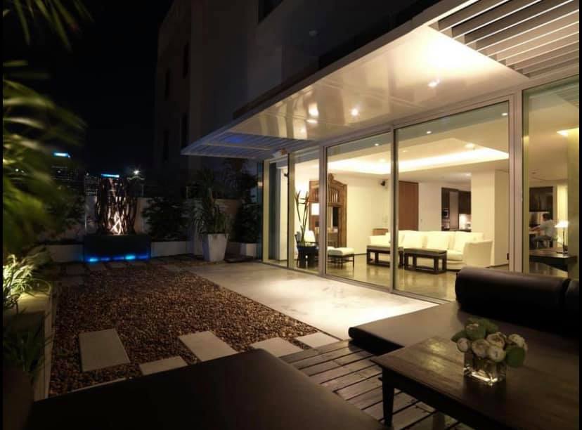 132565439_10159505360964467_7816512895165358962_n