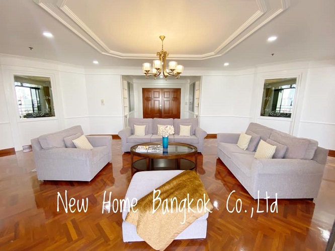 Pet Friendly Beautiful 4 Bedroom Condo Rent Phromphong Thonglor