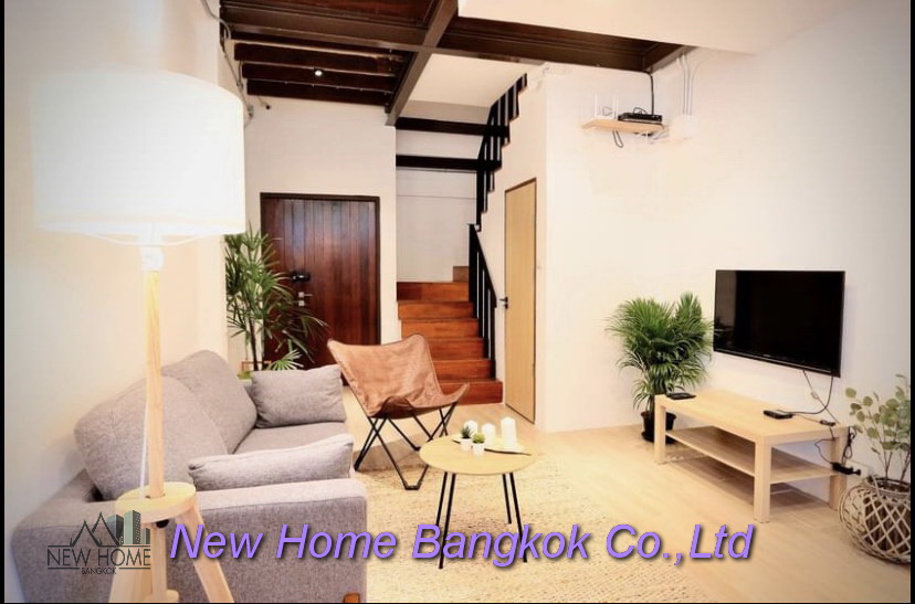 townhouse for rent in Sathorn pet friendly