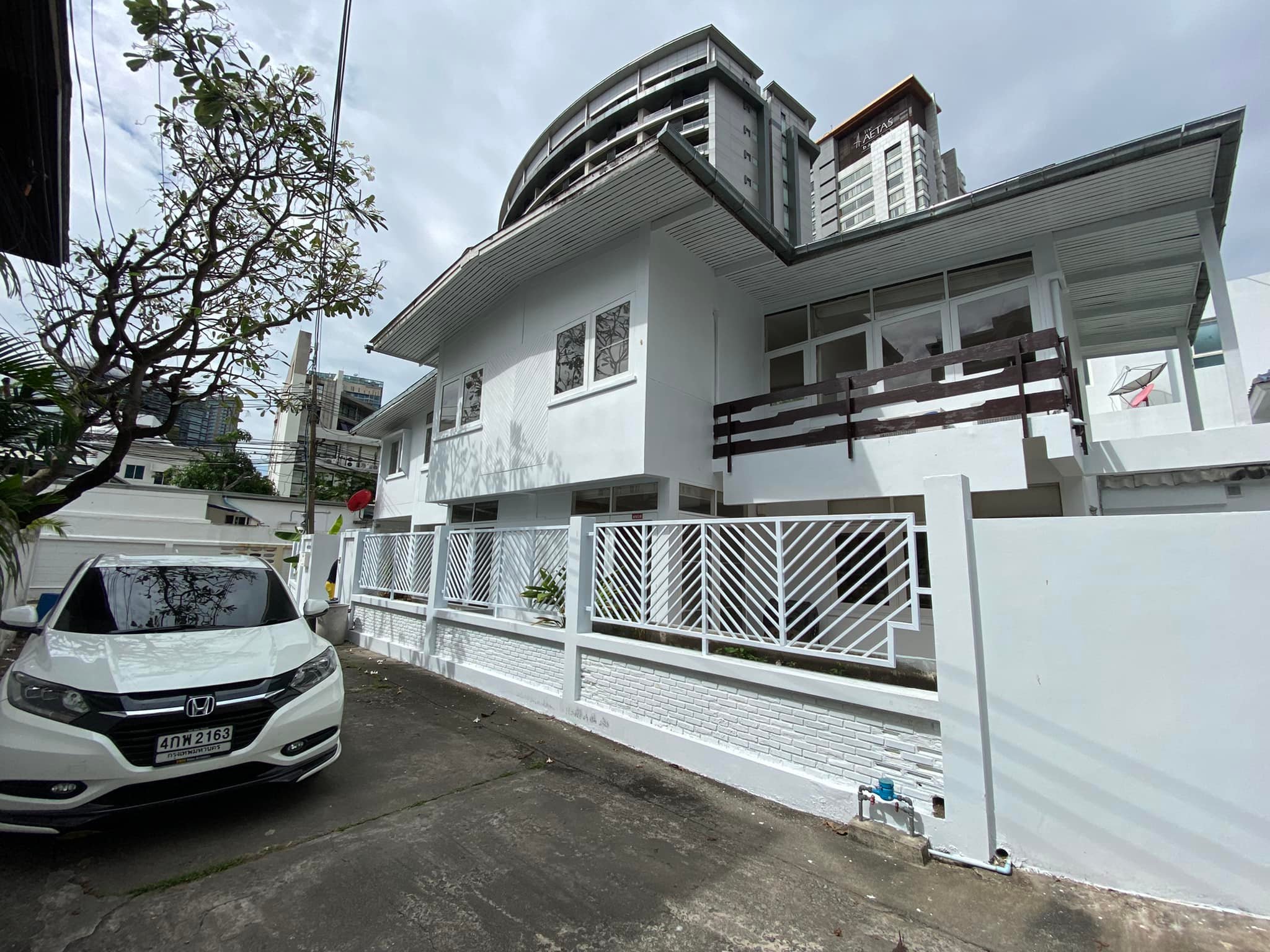 Single house 2 storey  for Rent Compound Ploenchit