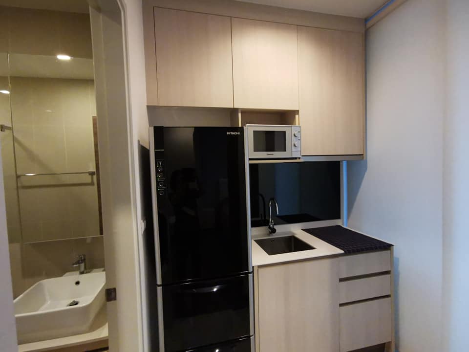 Open View Studio 1 Bedroom Condo Sale Asoke near MRT