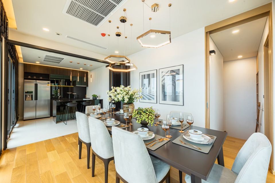 Luxury Penthouse 3  Bedroom Condo Sale Asoke Phromphong