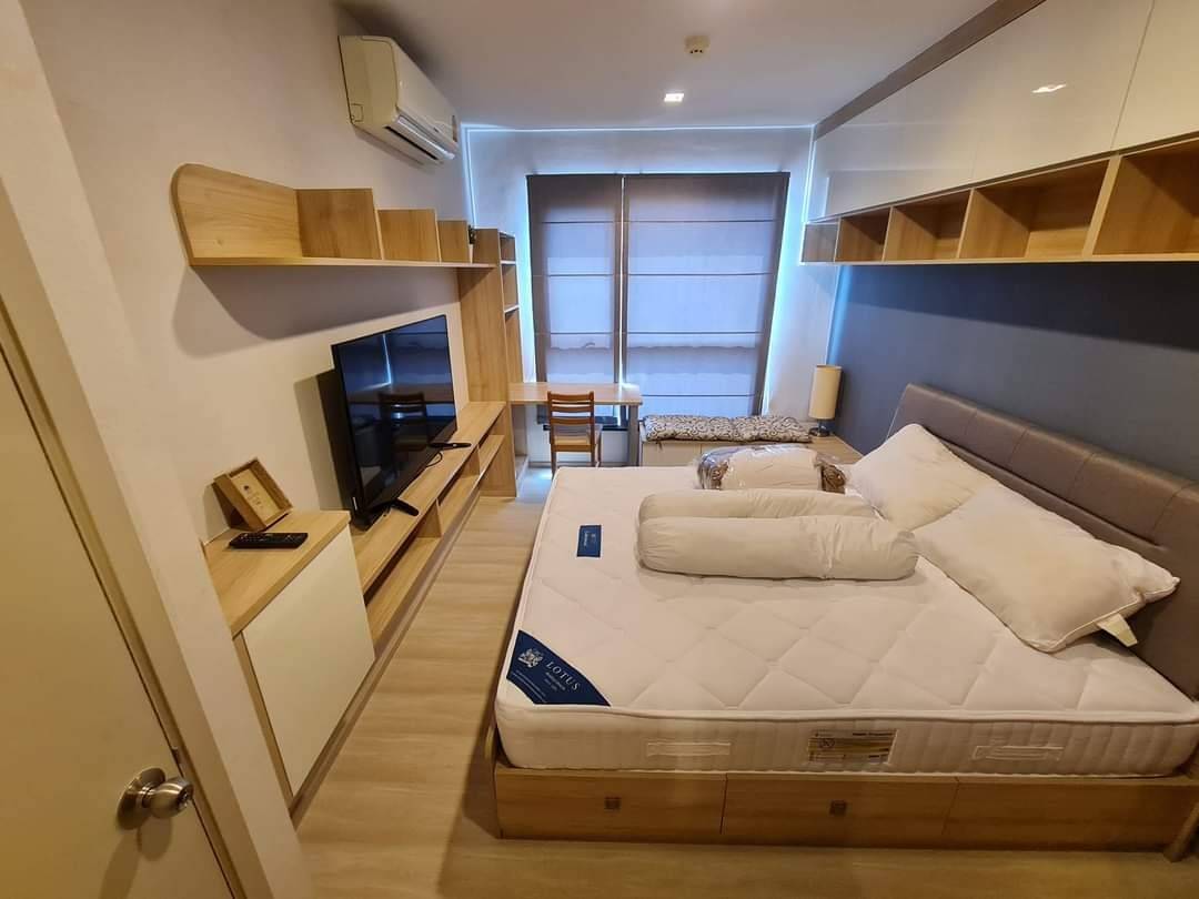 Luxurious and Functional Built -In 2 Bedroom Condo Rent Phrakhanong