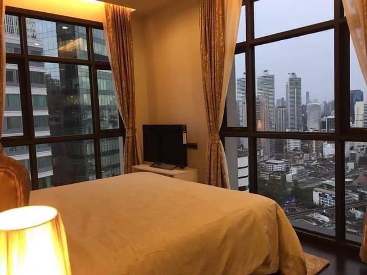 Fully furnished 1 bedroom Condo Rent Sukhumvit 39 Phrom Phong BTS Station