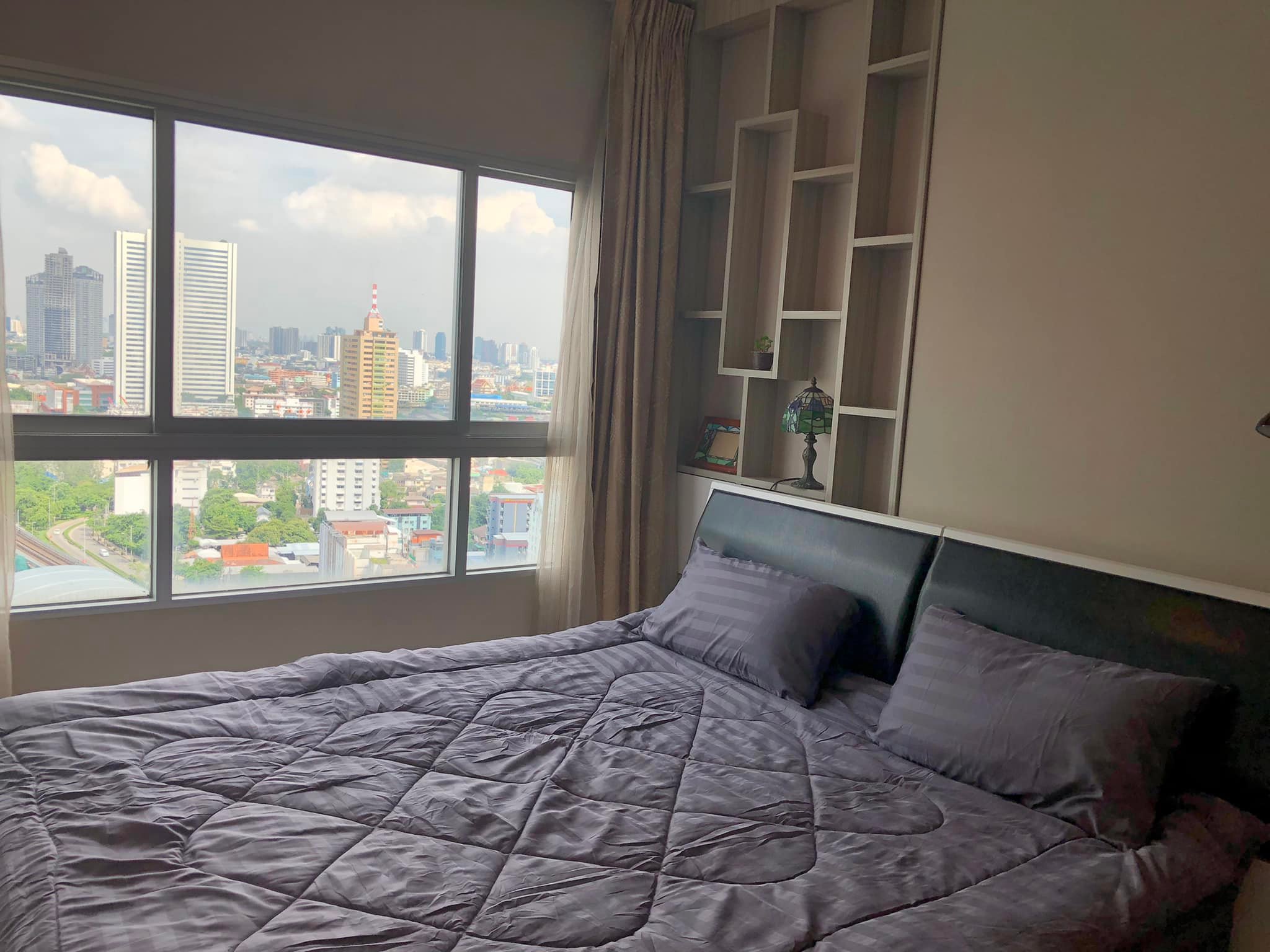 City View 1 Bedroom Condo Sathorn near BTS Krung Thon Buri