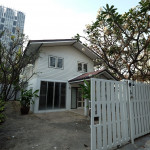 Single House For Rent at Sathorn Soi Suanplu