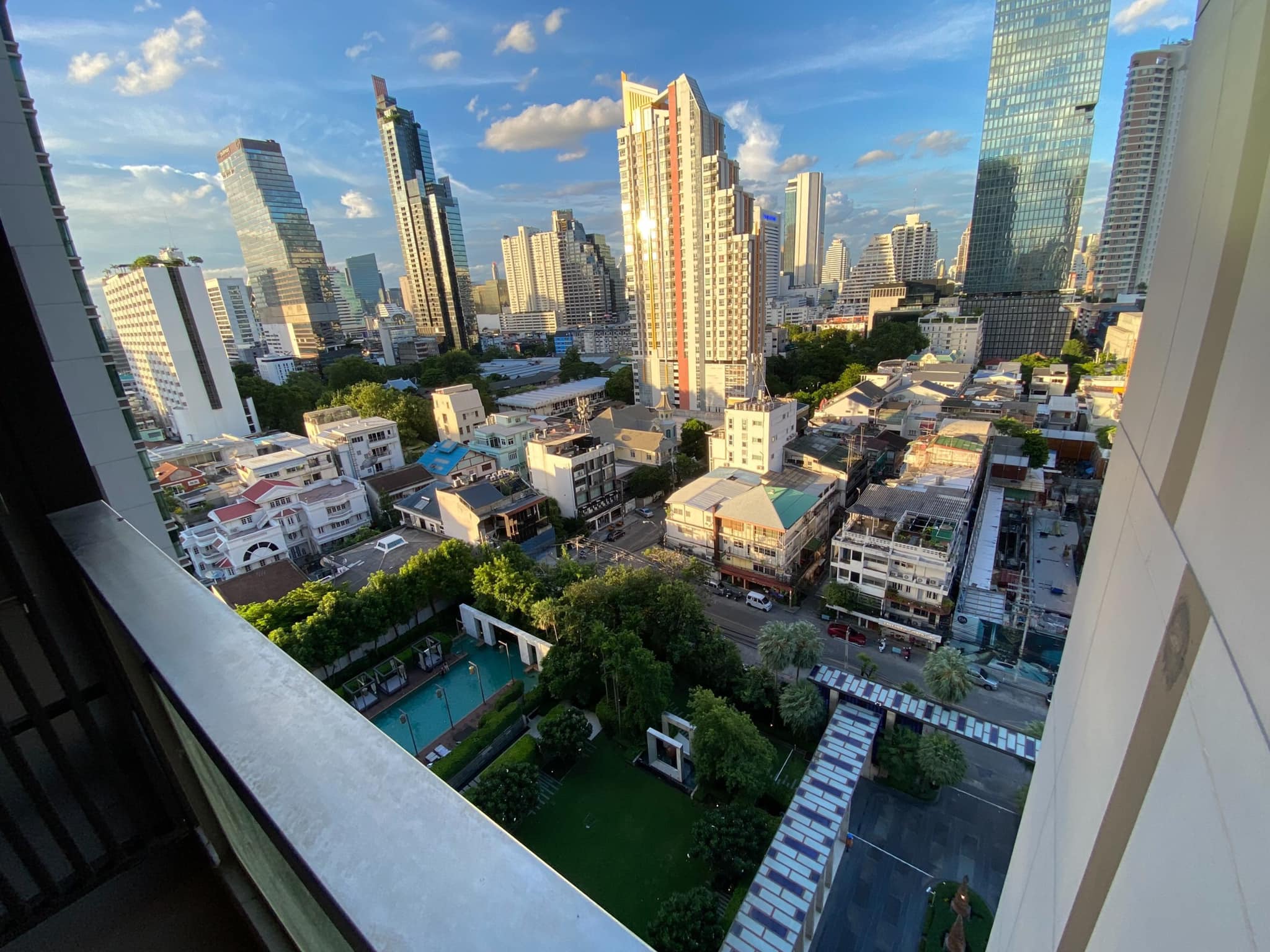 Unblock View 1 Bedroom Condo Rent Sathorn