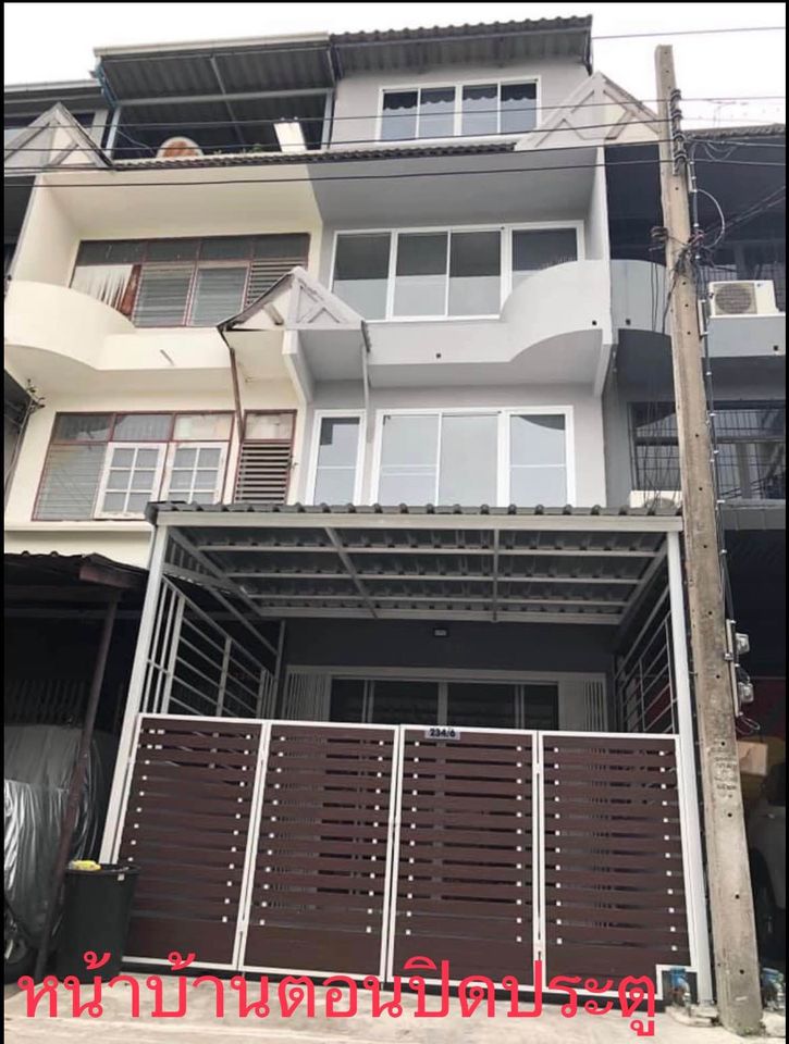 Townhouse 4 Storey for Sale / Rent Ekkmai Sukhumvit 65