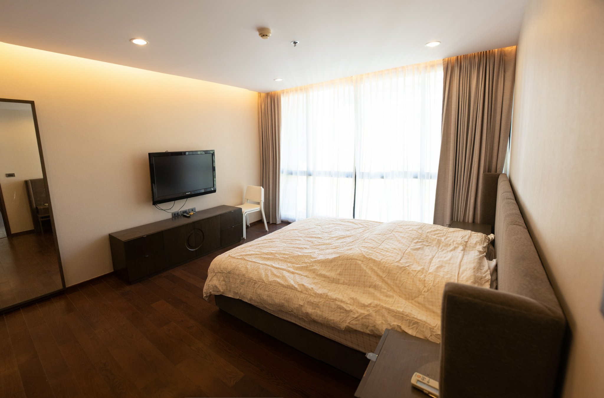 Beautiful 1 Bedroom Condo Rent / Sale Sathorn