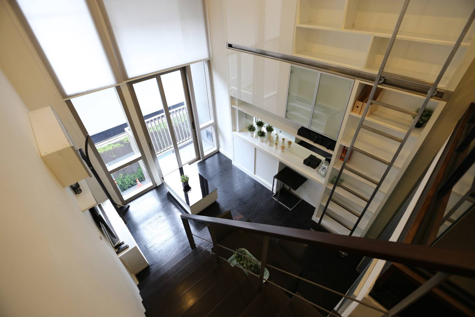 Pet Friendly Duplex 1 Bedroom Condo For Sale Thonglor