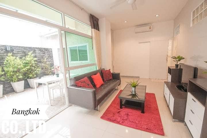 Private Terrace Pet Friendly 3 Bedroom Condo For Rent Phromphong Near BTS