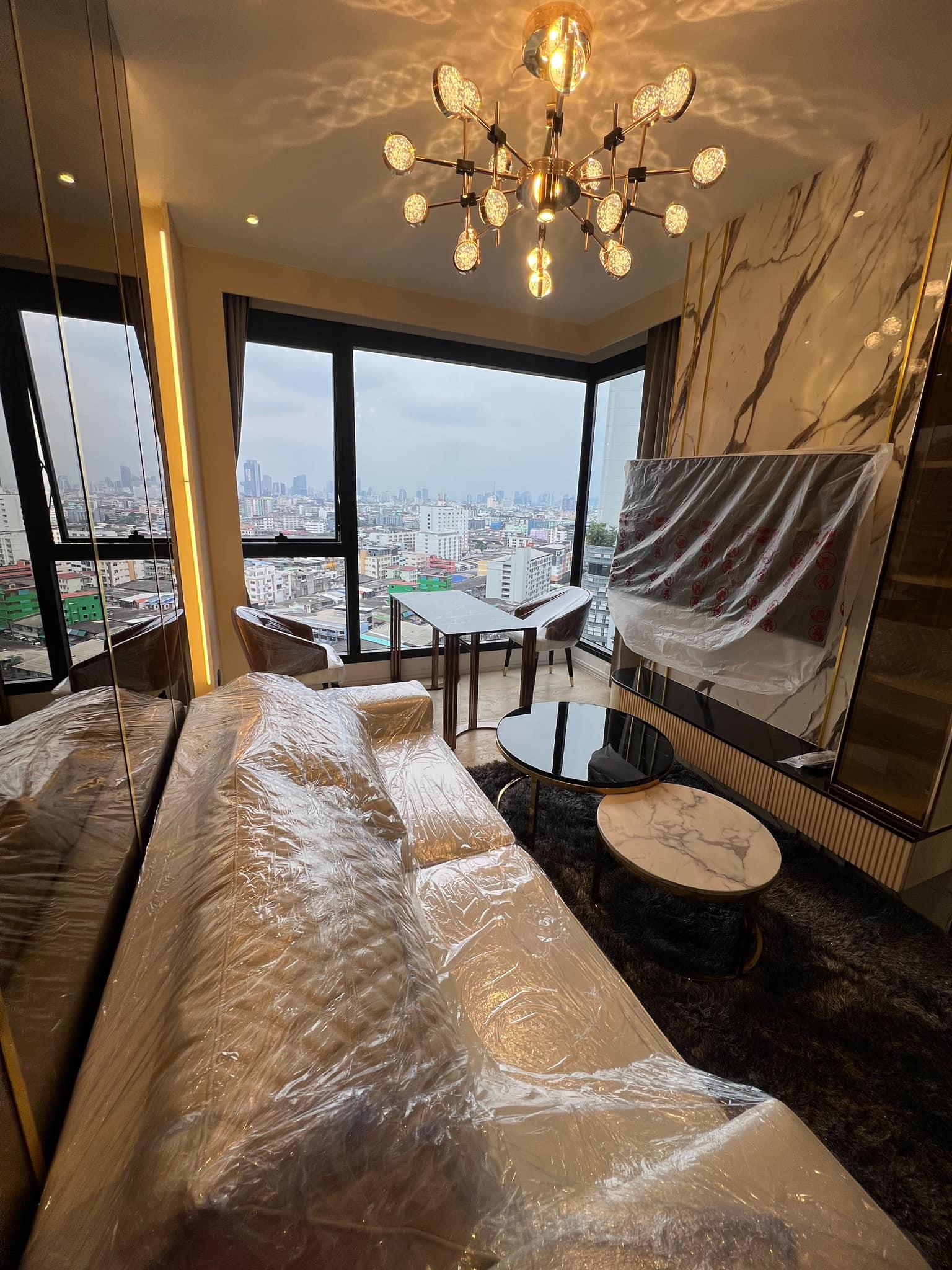 Luxury Nice View 1 Bedroom Condo For Rent Rama9