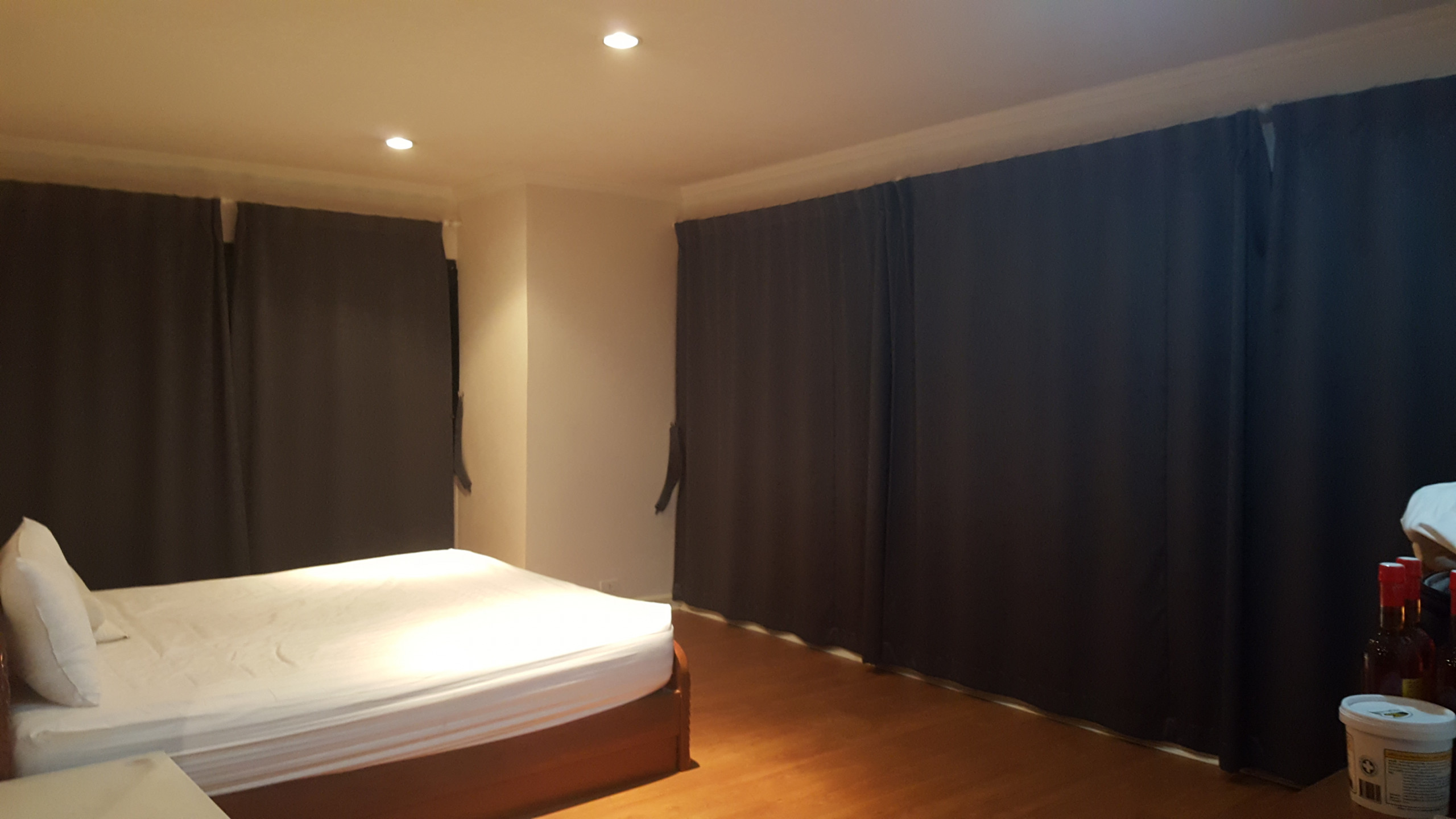 04 Master Bedroom