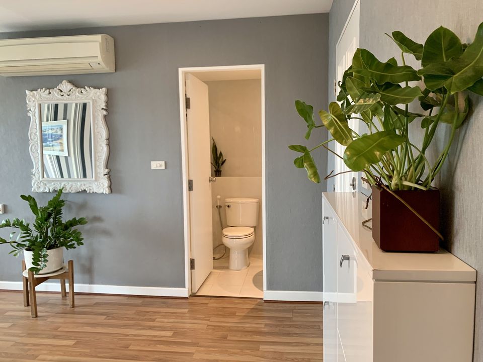 317568974_10221155765195112_8087581728768854584_n