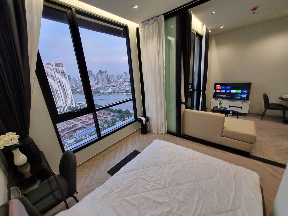 River View Newly 1 Bedroom Condo For Rent Charoen-nakhon