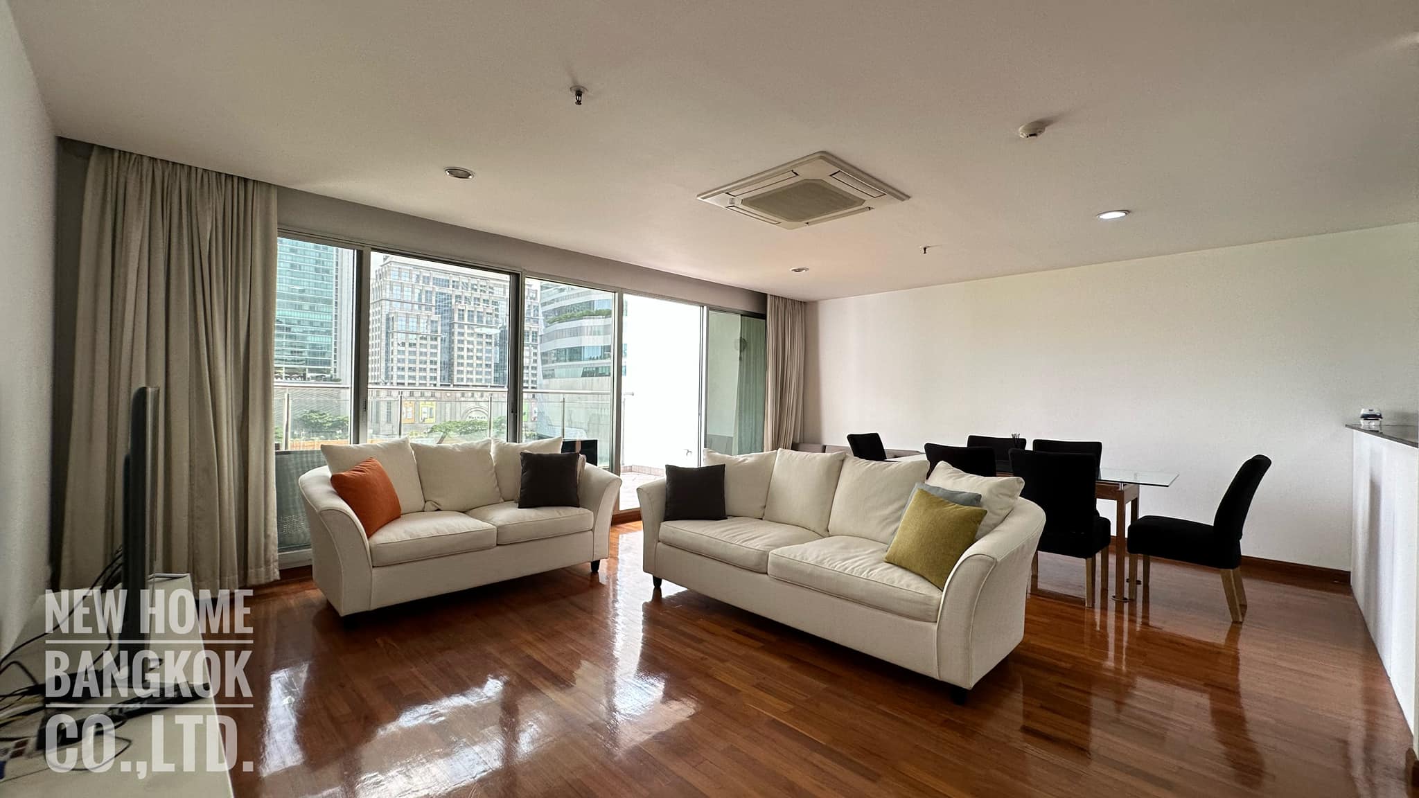 Cozy Duplex 2 Bedroom Condo for Rent Chidlom