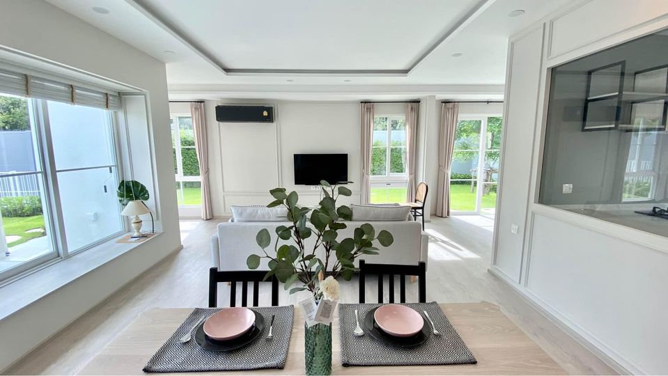 Single House Private Garden 2 Bedroom for Rent Bangna