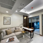 Newly Decorated 1 Bedroom Condo For Rent Phromphong