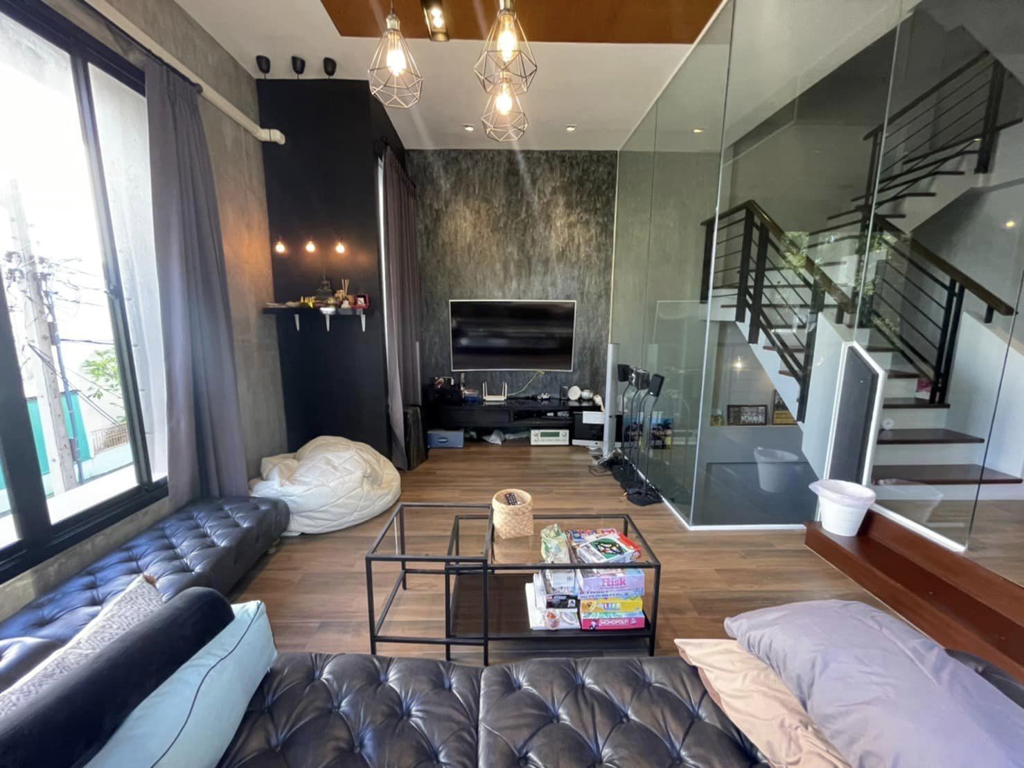 BRITISH TOWN STYLE TOWNHOME 3 BEDROOM IN BANGNA FOR SALE