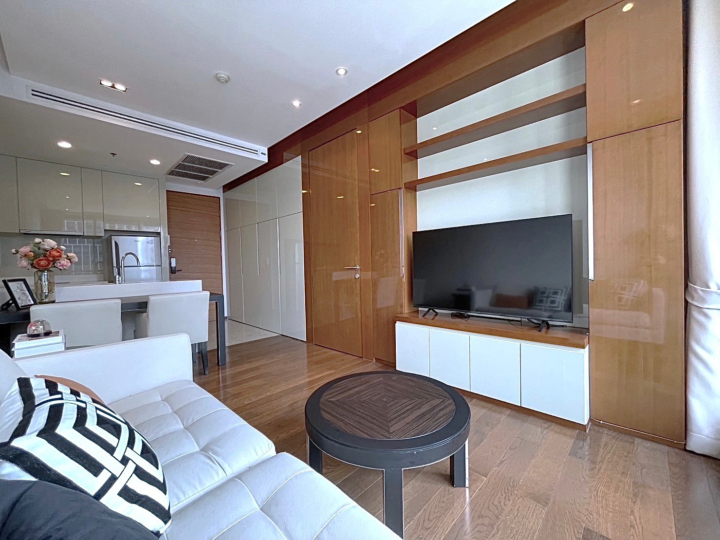 City View 1 Bedroom Condo For Rent Phromphong