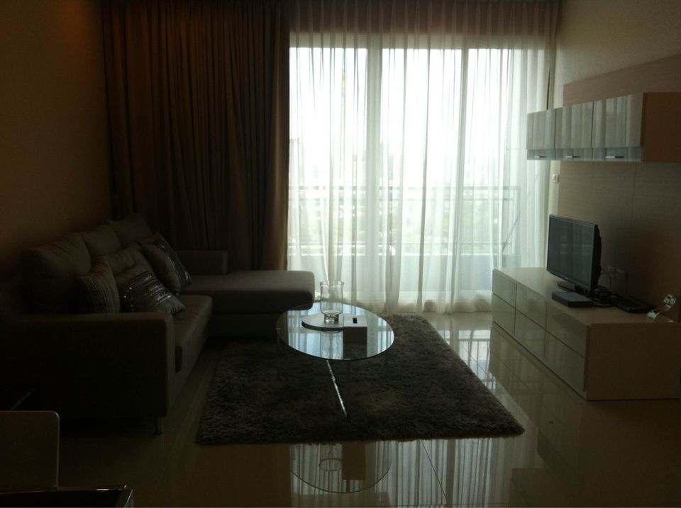 Full Furnished 2 Bedroom Condo for Sale BTS Nana /ARL Makkasan