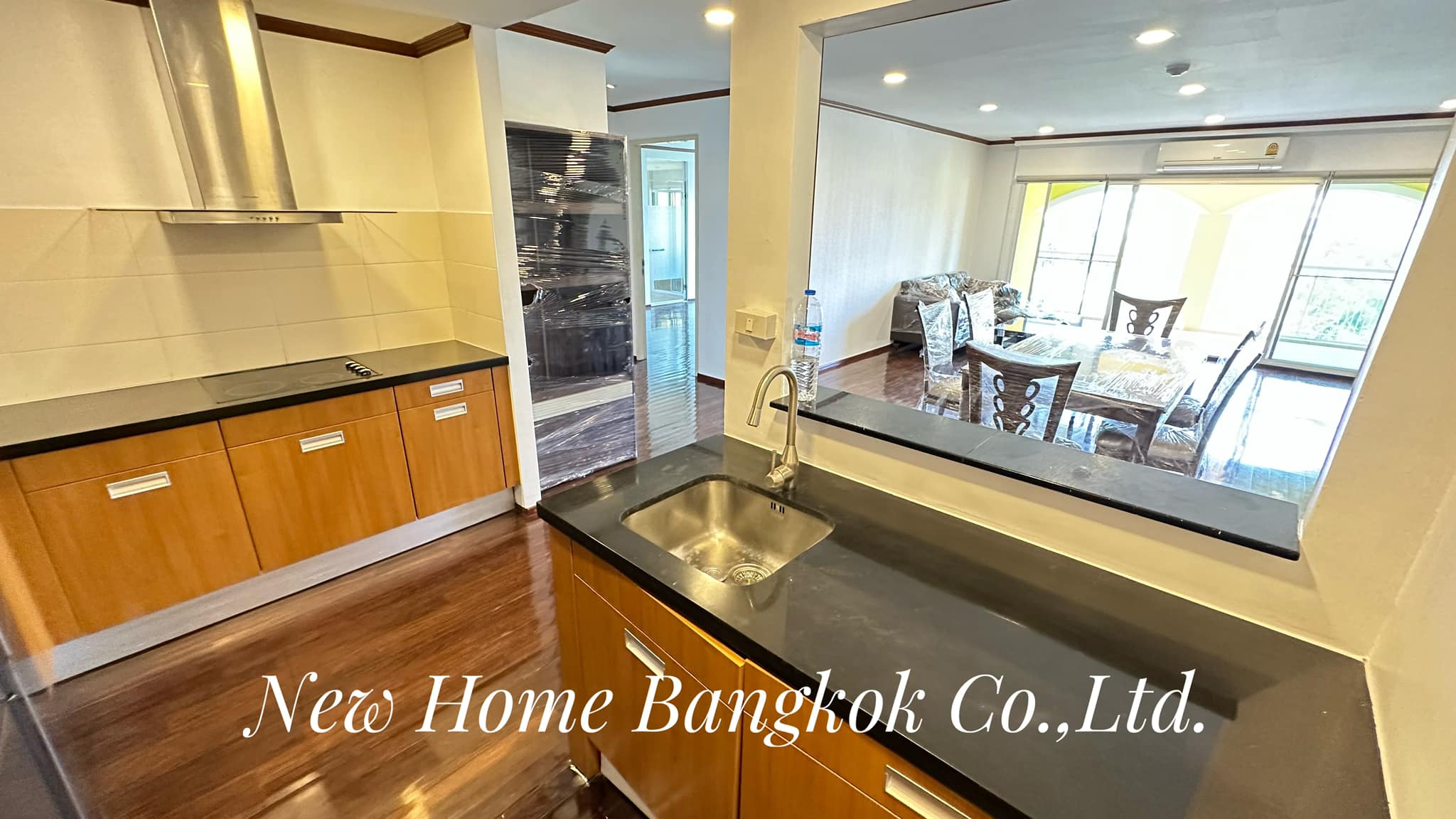 Pet Friendly Spacious 3 Bedroom Condo for Rent Thonglor