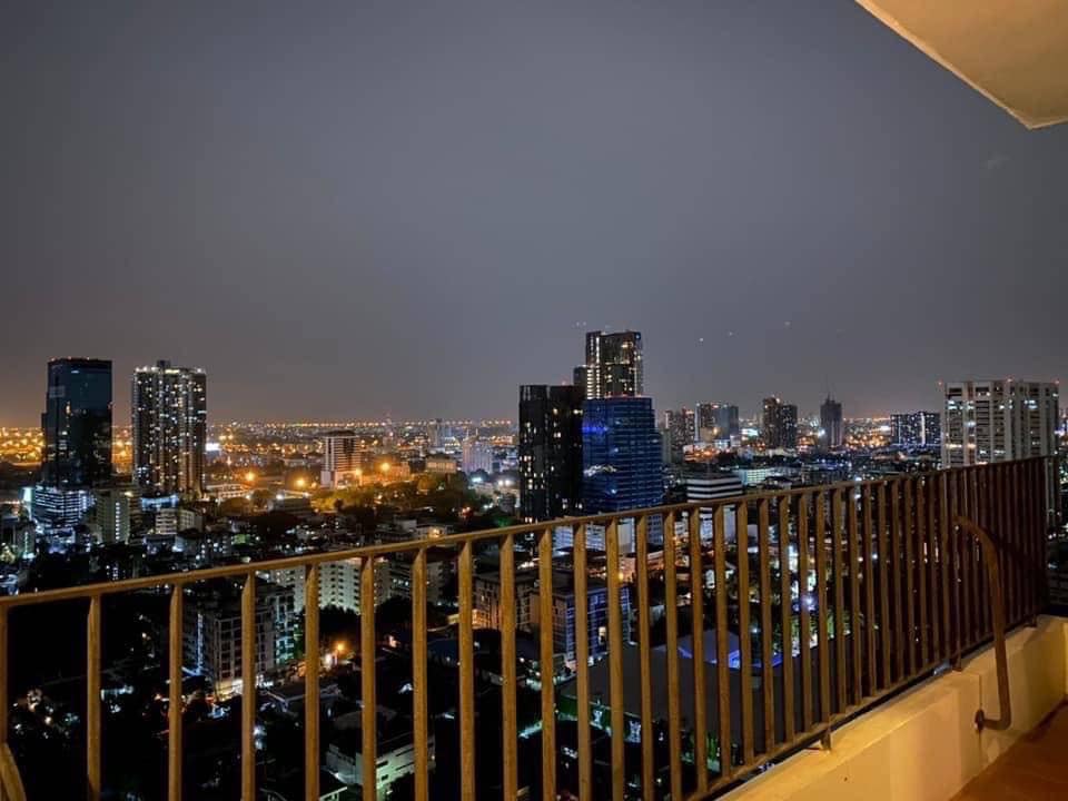 Nice View Big Balcony 1 Bedroom Condo For Rent Thonglor