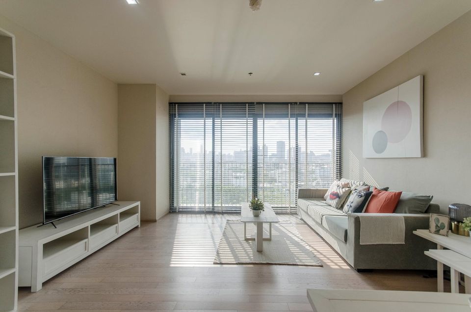 Spacious Unblock View 1 Bedroom Condo for Rent Thonglor