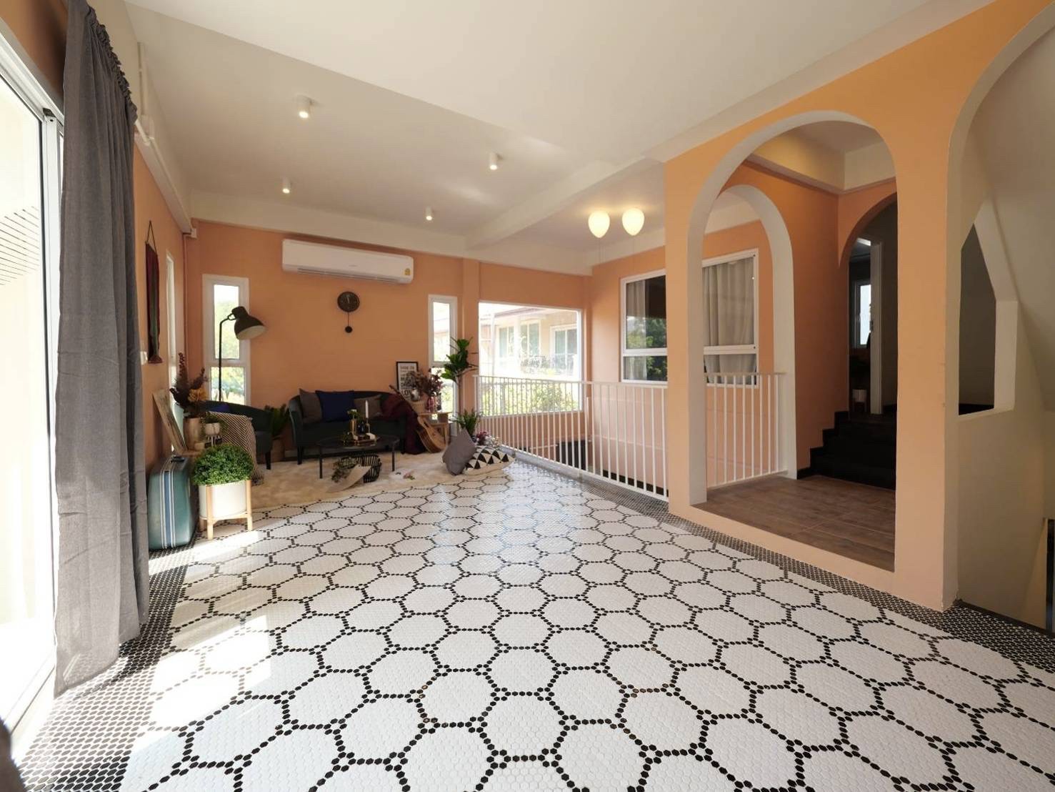 Villa Scandi Style House 4 Bedroom for Rent Phrakhanong