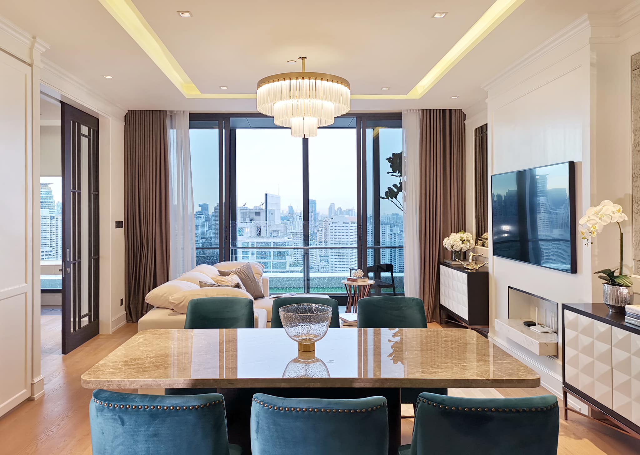 Ultimate Luxury 2 Bedroom Condo For Sale / Rent Thonglor