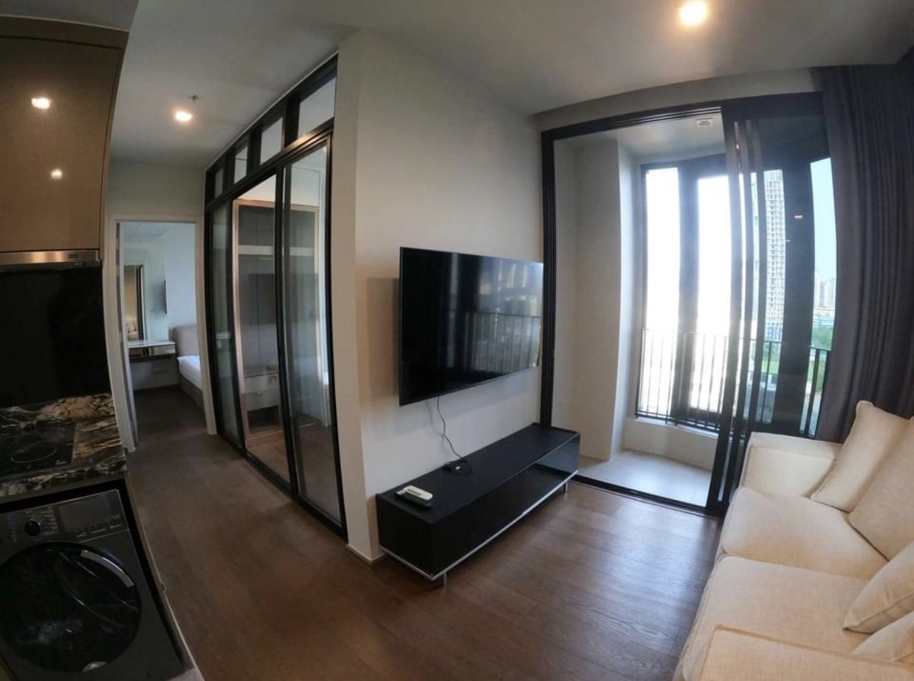 Nice View 2 Bedroom Condo For Rent Phromphong