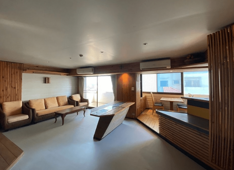 Penthouse Duplex Style 3 Bedroom Condo For Sale / Rent Onnut