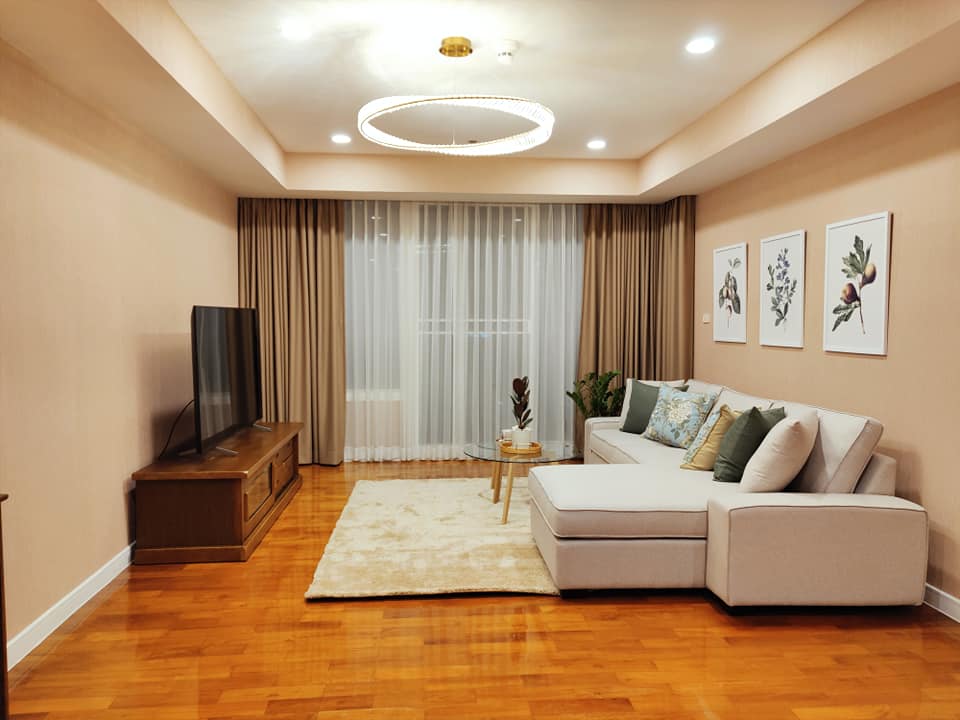 Beautiful Residence Style 2 Bedroom Condo For Rent Phromphong
