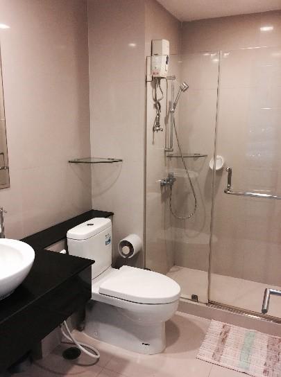 toilet_shower
