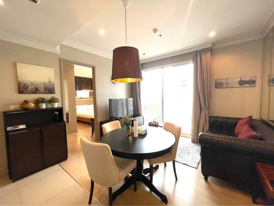 Classic Style 1 Bedroom Condo For Rent Thonglor