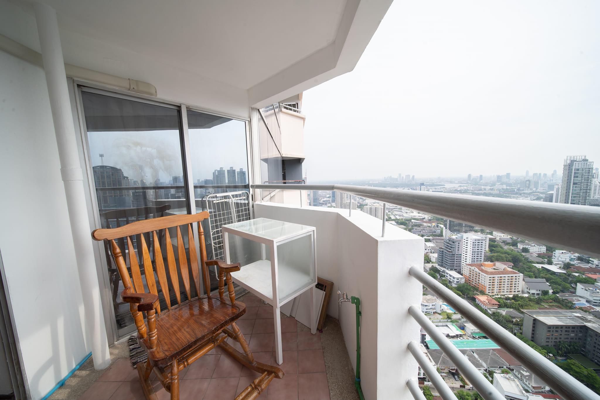 Unblock View Spacious 2 Bedroom Condo For Rent Phrompong - Thonglor