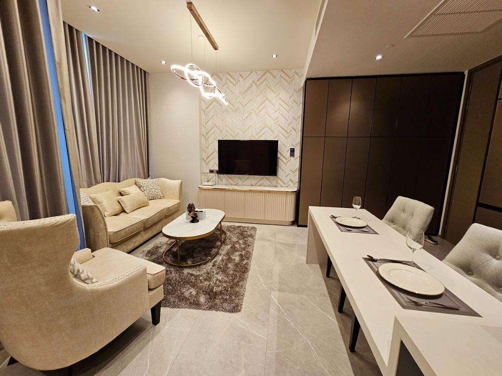 Luxury Style 1 Bedroom Condo for Rent Thonglor