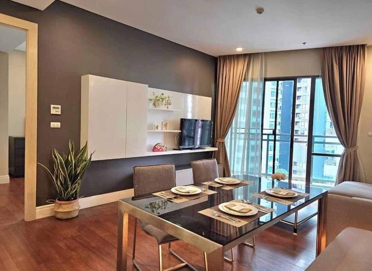 Beautiful Spacious 1 Bedroom Condo for Rent Phromphong