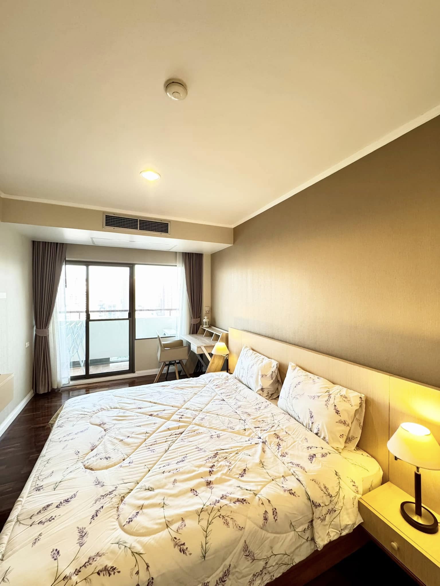 Nice View Spacious 1 Bedroom Condo For Rent Phromphong