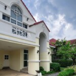 For Sale or Rent Detached House 3 Bedrooms in Suan Luang Rama 9 Area