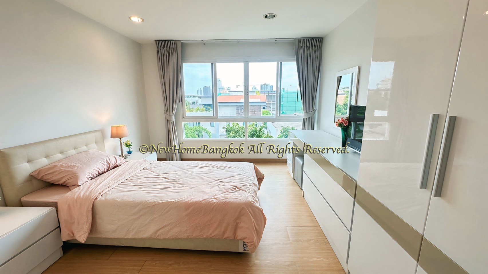 LINE_ALBUM_PPR Villa Ekamai_250602_4