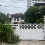 Luxury 2-Storey House for Rent – Prime Sukhumvit Soi 4 Location