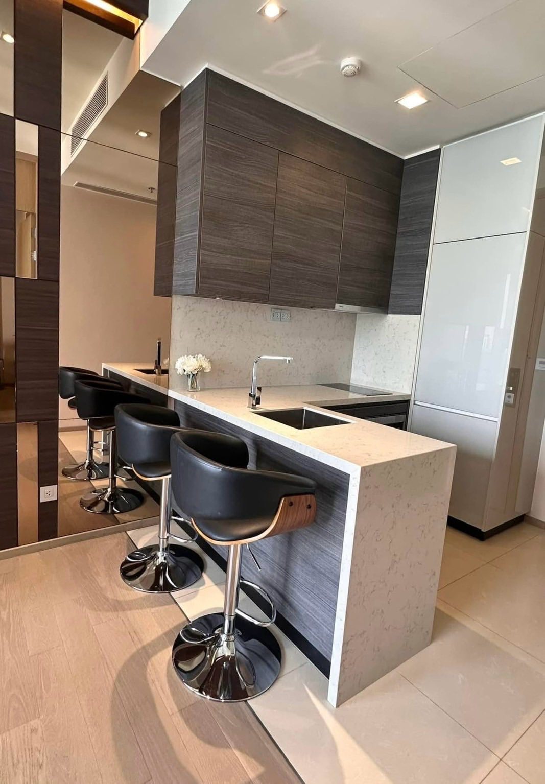 553391155_2247627175739307_3970066345320527474_n