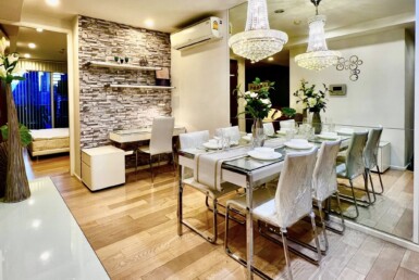 For Sale / Rent 2 Bedrooms 15 Sukhumvit Residences Asoke