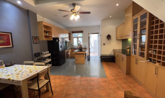 Pet Firendly Towhouse 4 Storey for Sale / Rent Ekkamai